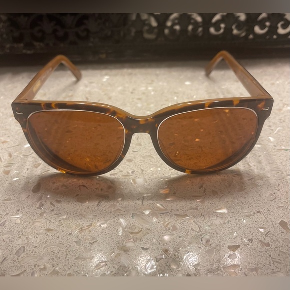 Ernest Hemmingway Sunglasses 4724 - Picture 3 of 5